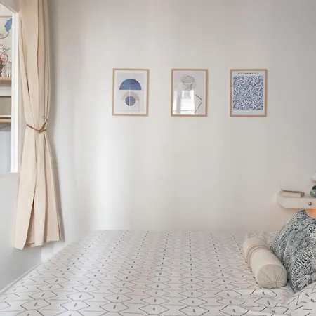 Cozy 50 M Haven Of Peace Near Montmartre Apartment